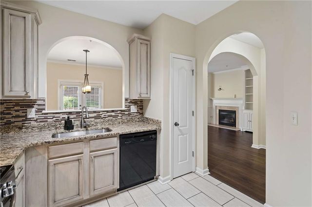 1075 Brownstone Drive 23, Marietta, GA 30008