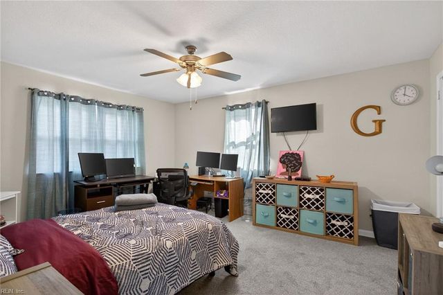 5836 Frament AVE, Norfolk, VA 23502