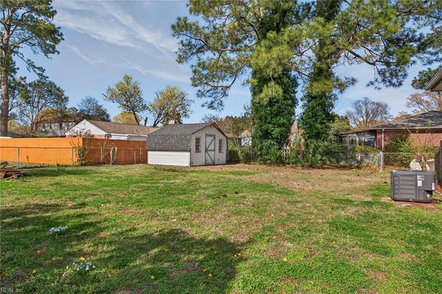 5836 Frament AVE, Norfolk, VA 23502