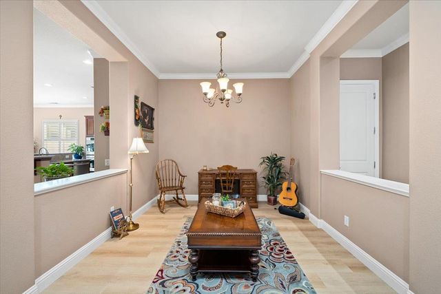 2294 Langtree Dr, Roseville, CA 95747