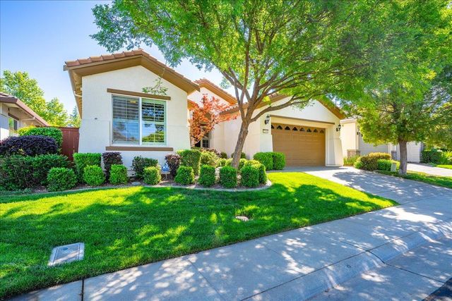 2294 Langtree Dr, Roseville, CA 95747