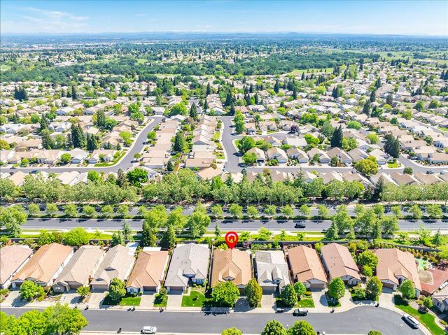2294 Langtree Dr, Roseville, CA 95747