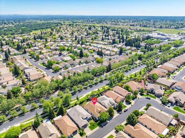 2294 Langtree Dr, Roseville, CA 95747