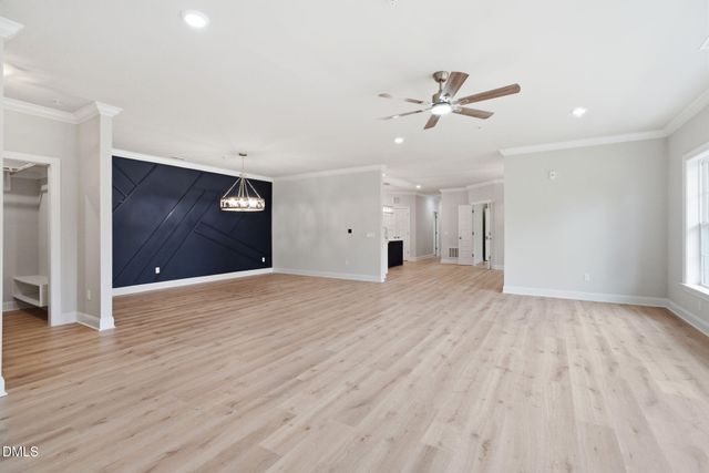 1600 Gathering Park Circle 202, Cary, NC 27519