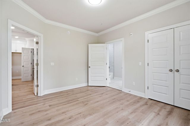1600 Gathering Park Circle 202, Cary, NC 27519