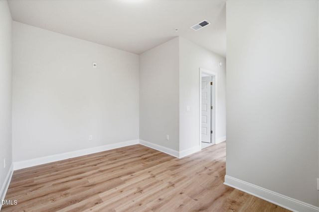 1600 Gathering Park Circle 202, Cary, NC 27519