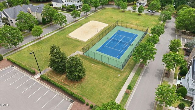 1600 Gathering Park Circle 202, Cary, NC 27519