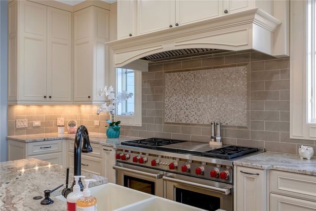 222 Creek Stone Court, Six Mile, SC 29682