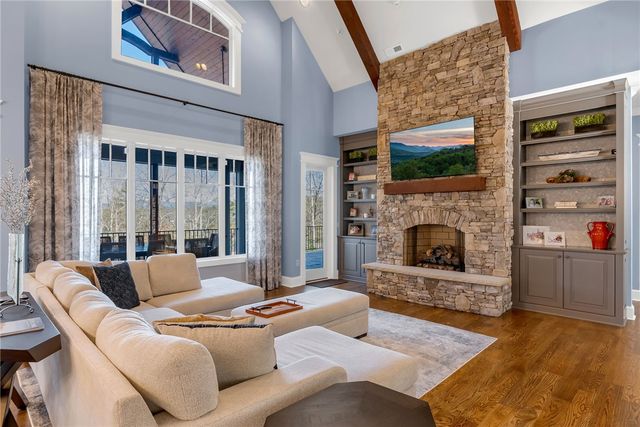 222 Creek Stone Court, Six Mile, SC 29682