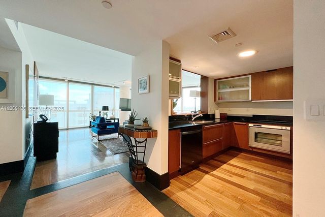 101 20th St 2506, Miami Beach, FL 33139