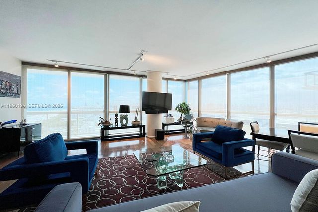 101 20th St 2506, Miami Beach, FL 33139