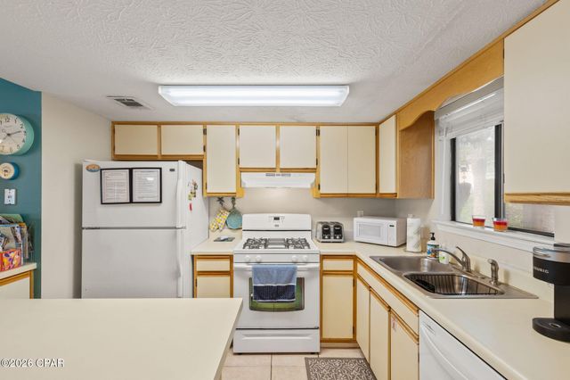 107 W Leslie Lane, Panama City Beach, FL 32407
