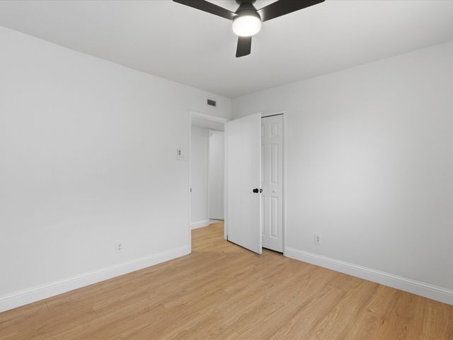3020 Ravine Trail, Carrollton, TX 75007