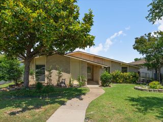 3020 Ravine Trail, Carrollton, TX 75007