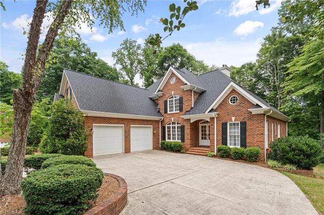 160 Ridge Gate Court, Lewisville, NC 27023
