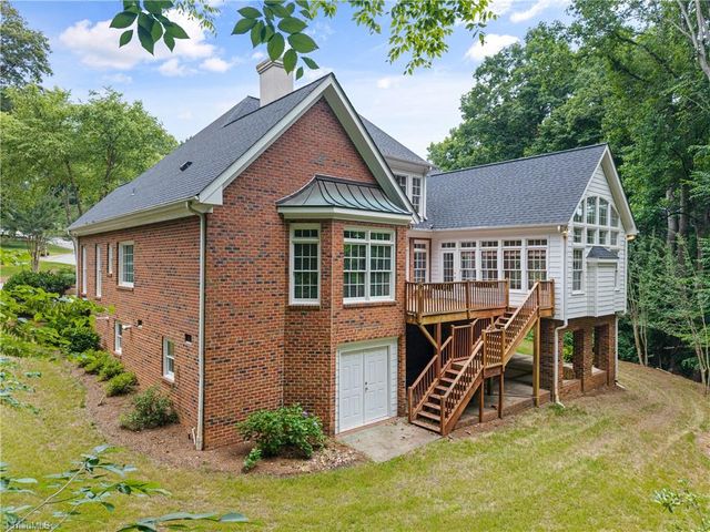 160 Ridge Gate Court, Lewisville, NC 27023