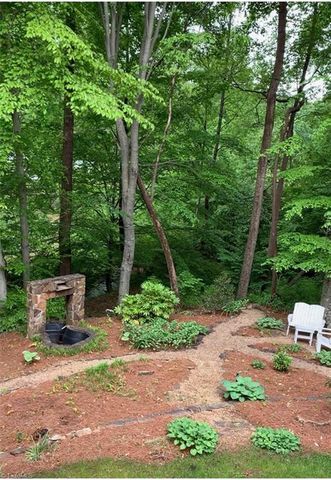160 Ridge Gate Court, Lewisville, NC 27023