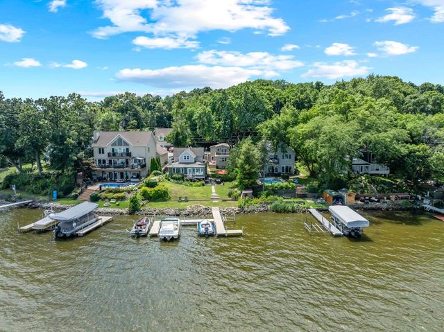 4018 Pitzen Road, Johnsburg, IL 60051