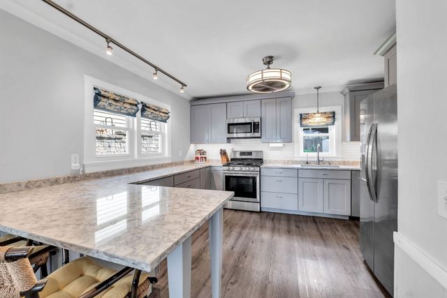 4018 Pitzen Road, Johnsburg, IL 60051