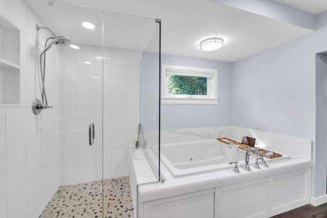 4018 Pitzen Road, Johnsburg, IL 60051