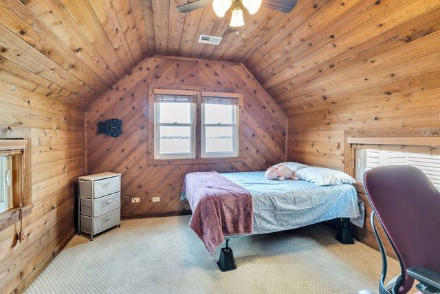 4018 Pitzen Road, Johnsburg, IL 60051