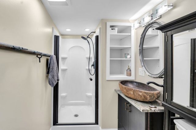 4018 Pitzen Road, Johnsburg, IL 60051