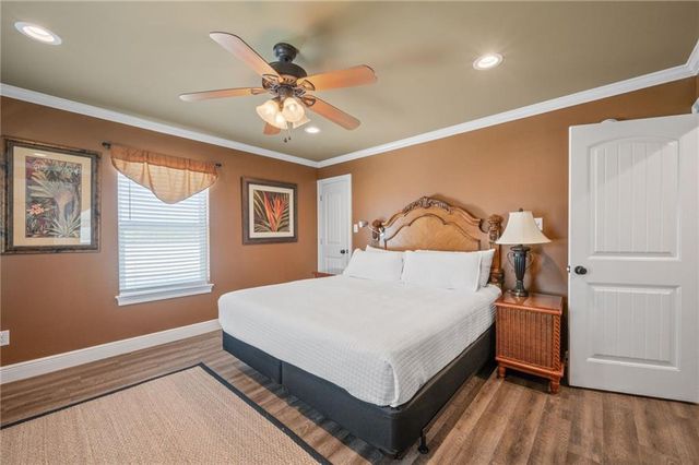 9215 Dacus Lane, Gulf Shores, AL 36542