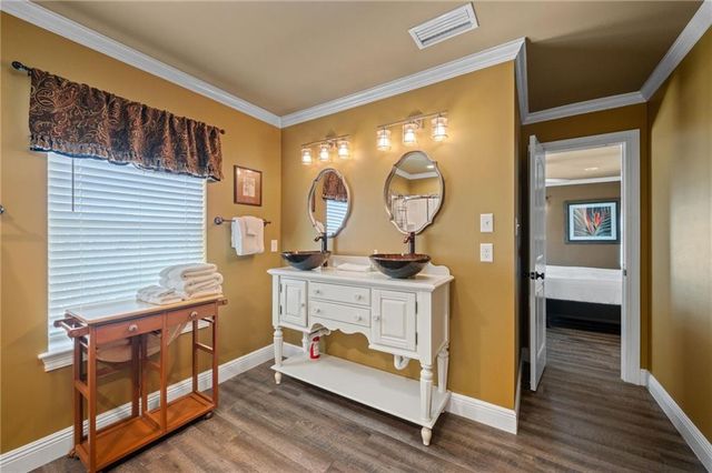 9215 Dacus Lane, Gulf Shores, AL 36542