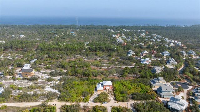 9215 Dacus Lane, Gulf Shores, AL 36542