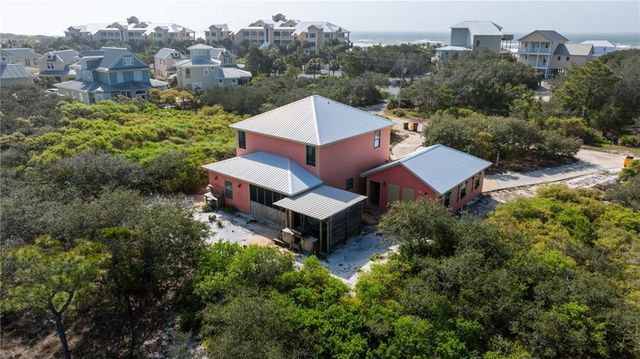 9215 Dacus Lane, Gulf Shores, AL 36542