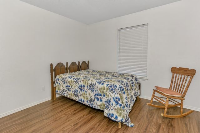 202 Lancelot Drive, Weatherford, TX 76086