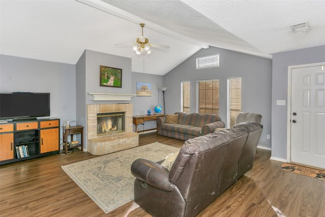 202 Lancelot Drive, Weatherford, TX 76086