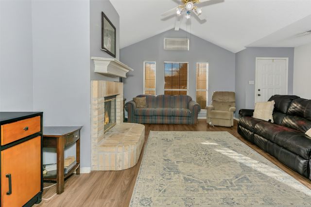 202 Lancelot Drive, Weatherford, TX 76086