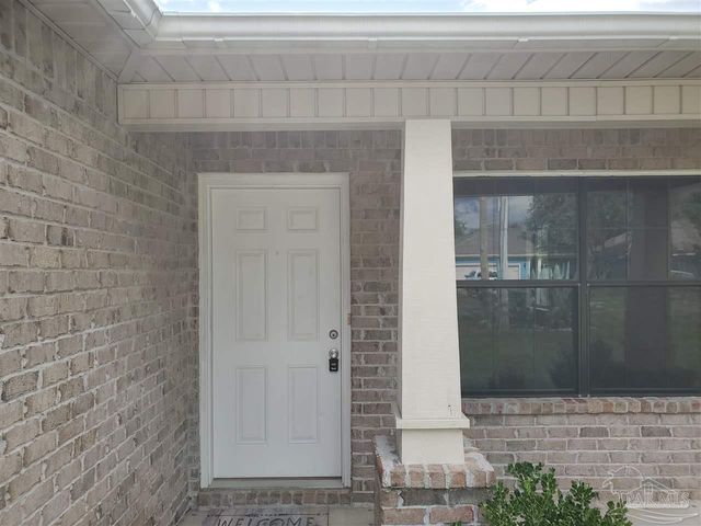 1921 Luneta St, Navarre, FL 32566