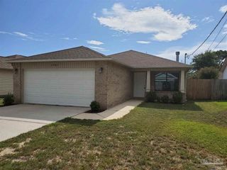 1921 Luneta St, Navarre, FL 32566