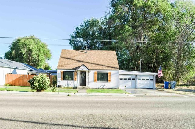 611 E Hawaii Avenue, Nampa, ID 83686