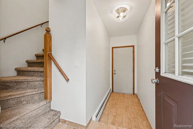 2232 London Bridge Drive, Rochester Hills, MI 48307