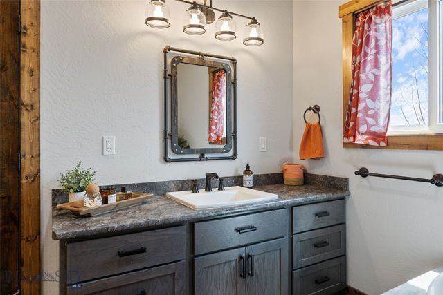 56 Sky View Drive, Ennis, MT 59729