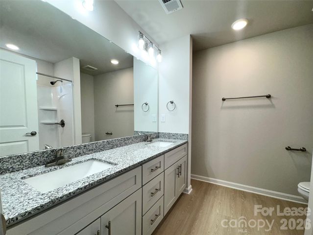 4700 Prosperity Church Road 6405, Charlotte, NC 28269