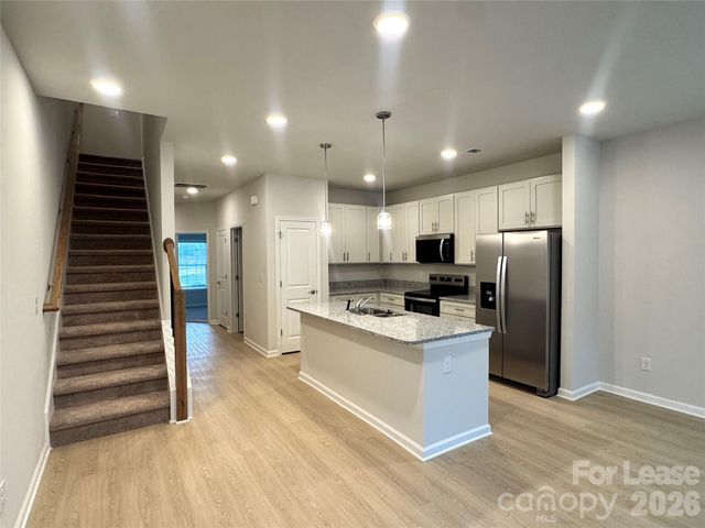 4700 Prosperity Church Road 6405, Charlotte, NC 28269