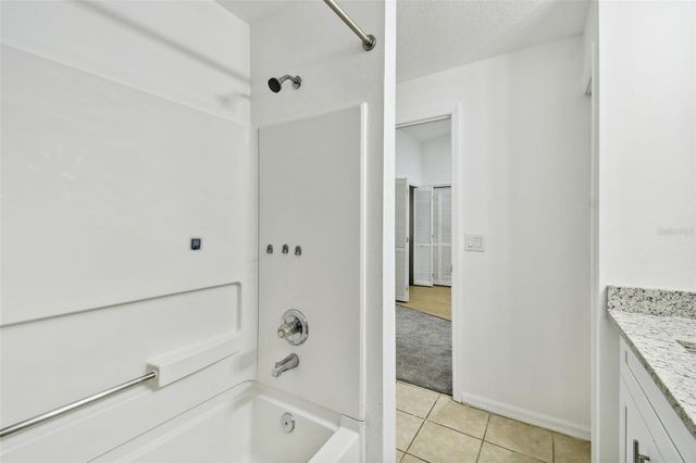 8827 GRAND PALMS CIRCLE B, Kissimmee, FL 34747