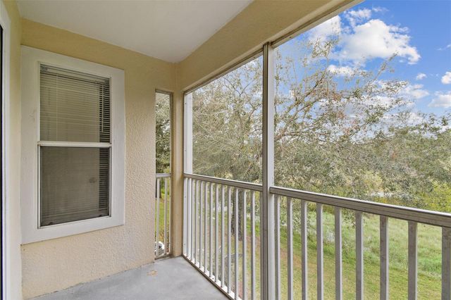 8827 GRAND PALMS CIRCLE B, Kissimmee, FL 34747