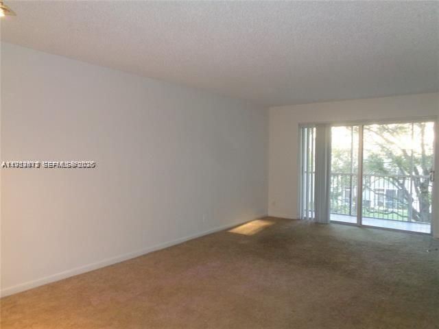 1075 Riverside Dr 304, Coral Springs, FL 33071