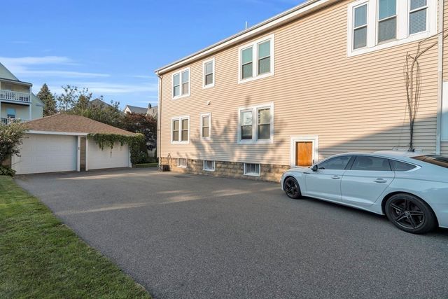 51 Yale Street 51, Medford, MA 02151