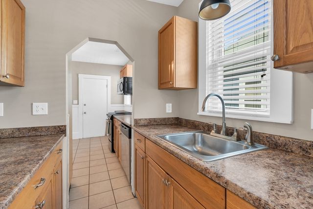 51 Yale Street 51, Medford, MA 02151