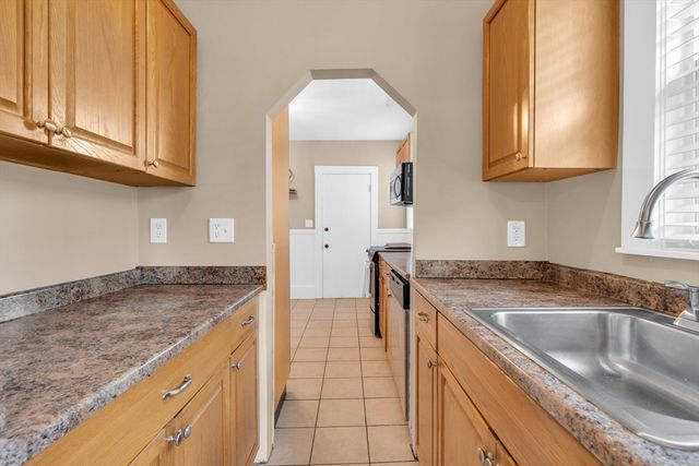 51 Yale Street 51, Medford, MA 02151