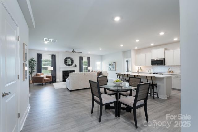 171 Honey Lotus Lane 14, Statesville, NC 28625