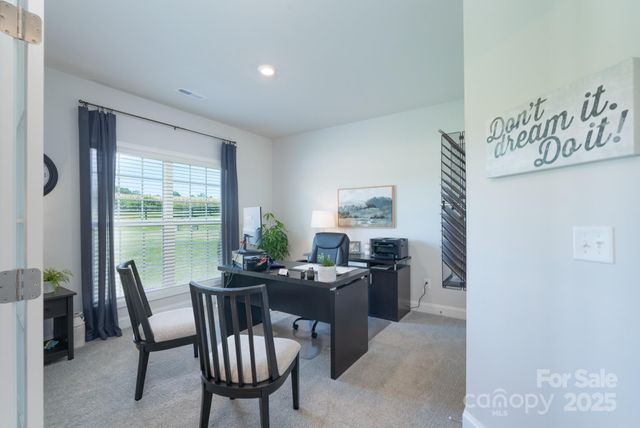 171 Honey Lotus Lane 14, Statesville, NC 28625