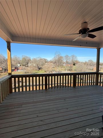 4932 Southview Drive, Hickory, NC 28602