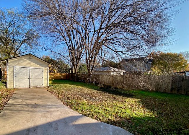 7111 Grover Ave, Austin, TX 78757